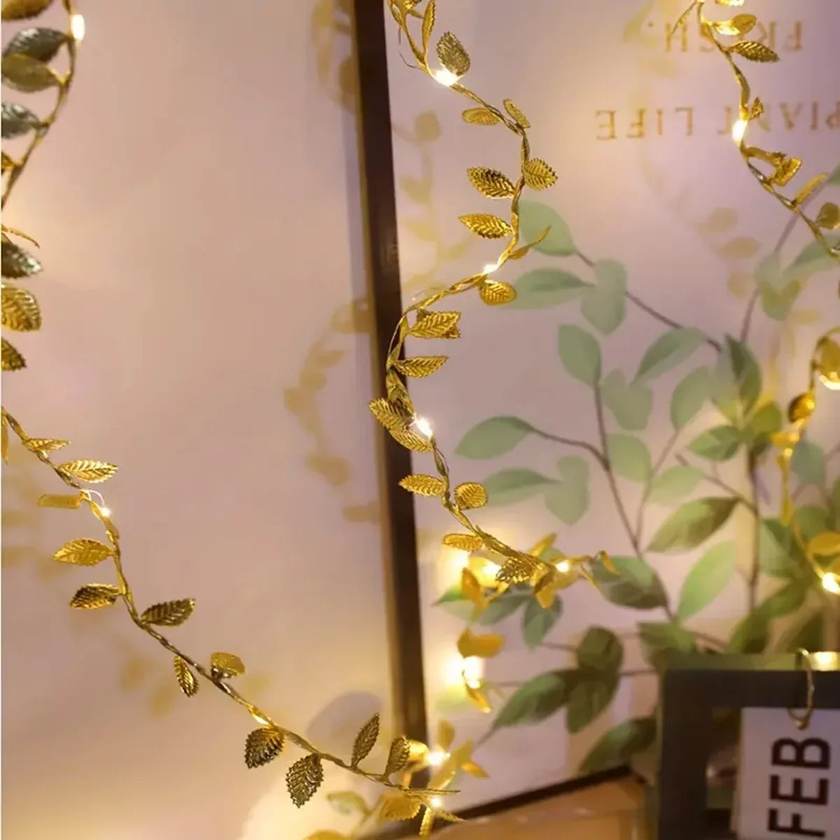 20LED Golden Tiny Leaves Copper Wire String Lights Battery Powered Fairy Lights for Home Wedding Party Christmas DIY Decoration
