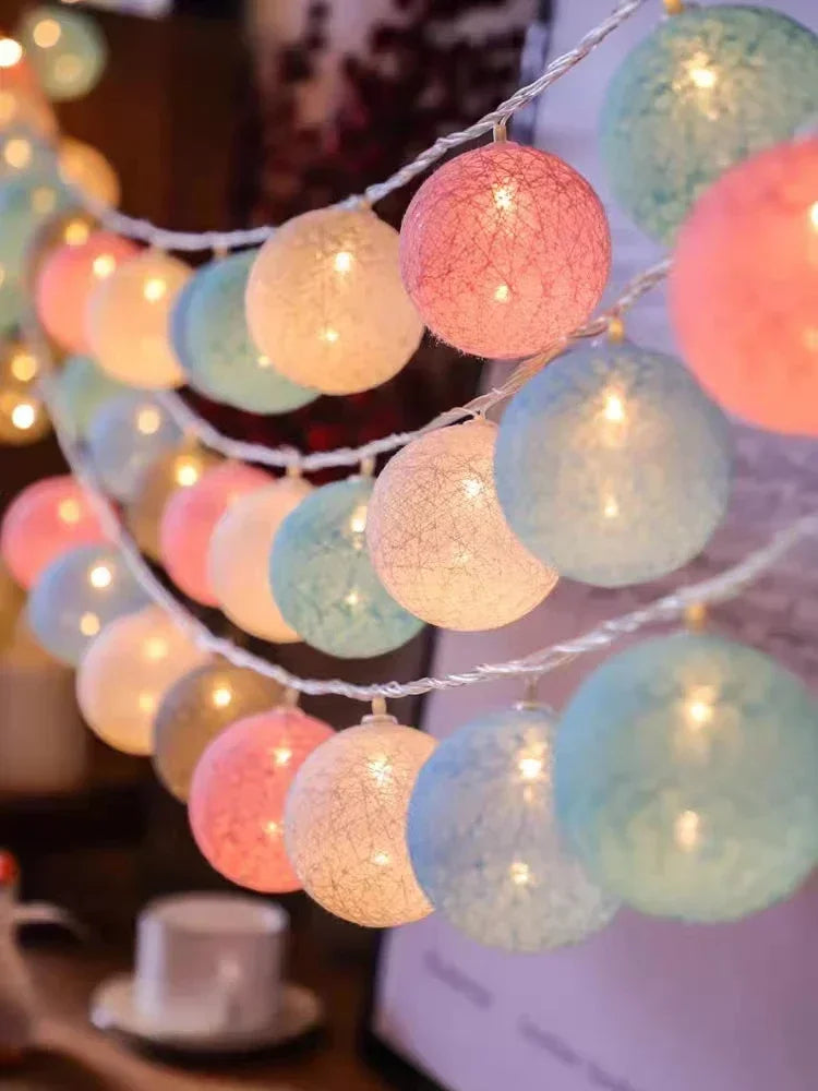 LED Cotton Balls String Lights Lantern Battery or USB Powered Wedding Home Party Ornament Lighting Stings Christmas Decoration