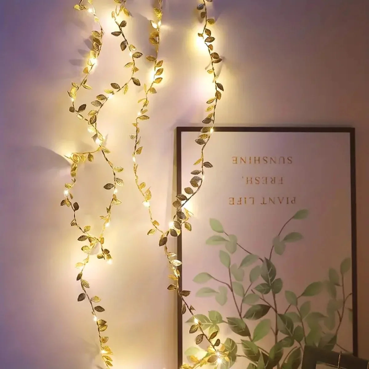 20LED Golden Tiny Leaves Copper Wire String Lights Battery Powered Fairy Lights for Home Wedding Party Christmas DIY Decoration