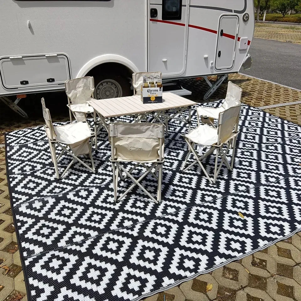 Waterproof Outdoor Rug & Picnic Mat | Patio, Camping & Garden