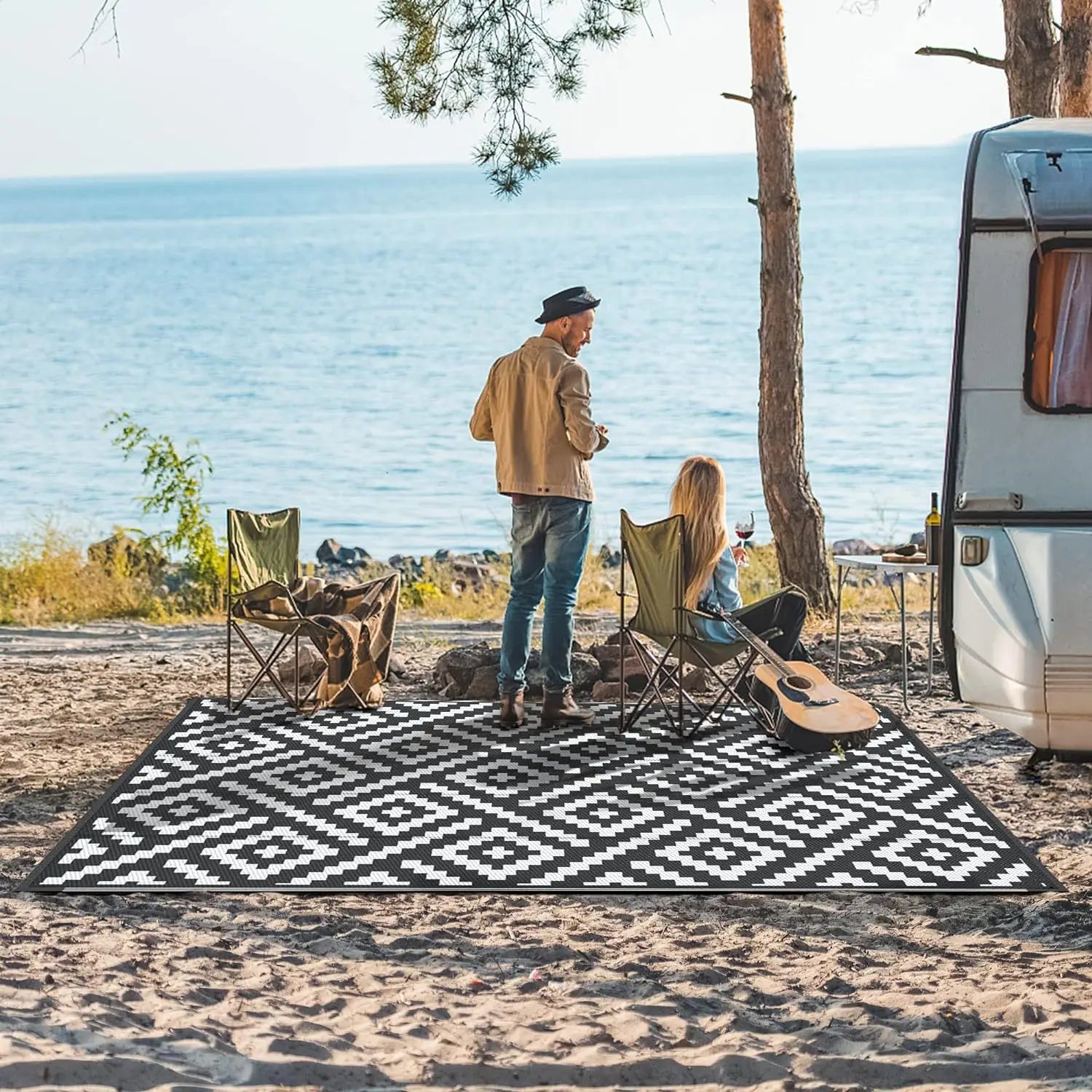 Waterproof Outdoor Rug & Picnic Mat | Patio, Camping & Garden