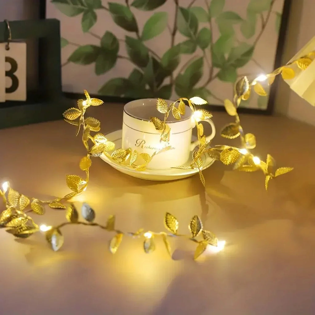 20LED Golden Tiny Leaves Copper Wire String Lights Battery Powered Fairy Lights for Home Wedding Party Christmas DIY Decoration